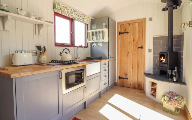 Balwen Shepherd's Hut