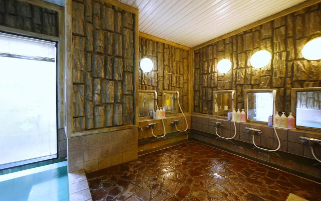 Hotel Route-Inn Nagaizumi Numazu Inter 2
