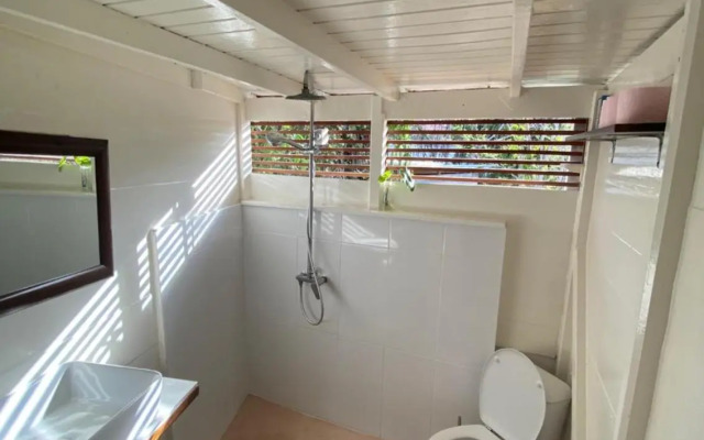 Akunamatata Guest House Cul de Sac