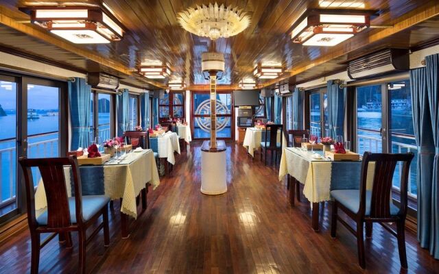 Charm Boutique Cruise