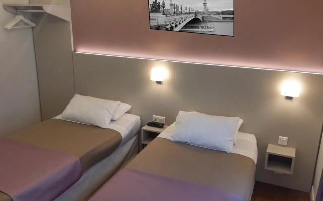 Modern Hotel