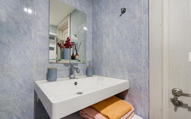 Апартаменты на Кадетской линии 31