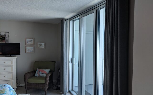 Tristan Towers by Surfside VR