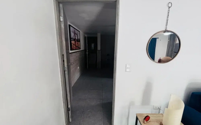 Meson del Capitan Apartments