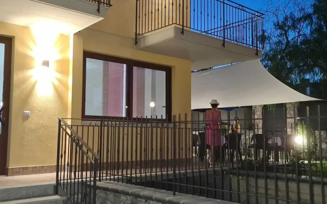 Room-b&b Villa Chiara Trappitello-taormi