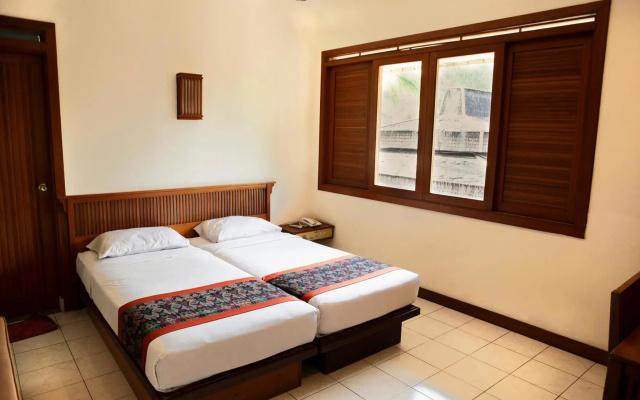 The Cipaku Garden Hotel