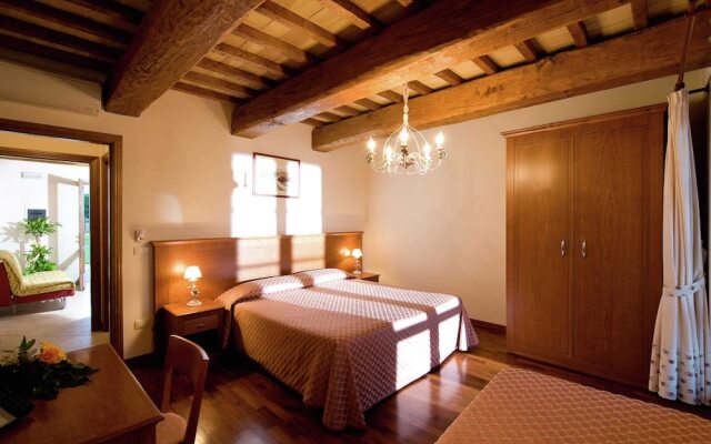 Villa in Cannara With Assisi Views