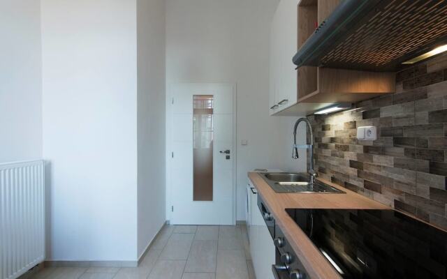 Bravo Apartment