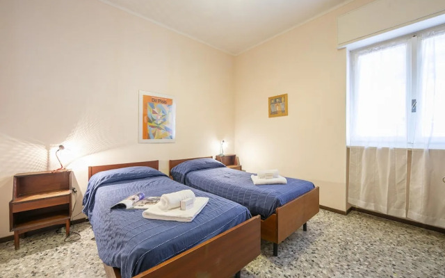 Tre Balconi Sul Mare Beach