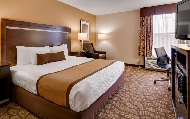 Best Western Plus Belle Meade Inn & Suites