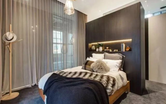 ReadySet Apartments at Glasshouse