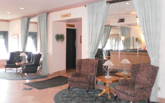 Royal Inn and Suites