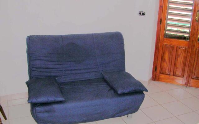 Orosei-Sardegna-Appartamento 5 posti letto con giardino