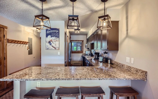 Sawmill 307 2 Bedroom Condo