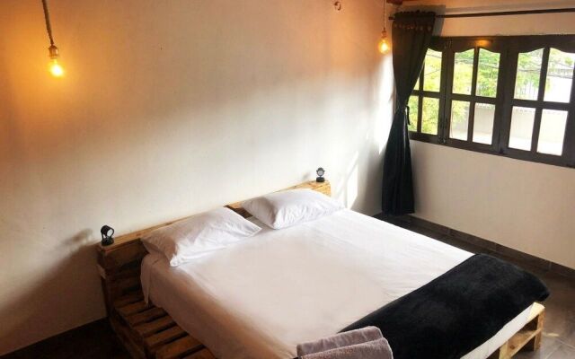 La Vie En Rose Maison - Hostel