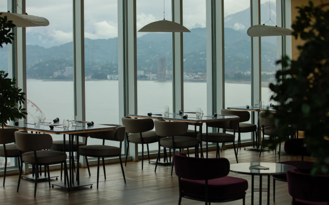Radisson Blu  Batumi