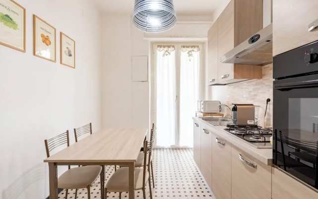 Cute flat with terrace