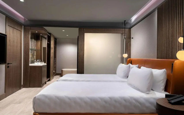 Mövenpick Hotel Istanbul Marmara Sea