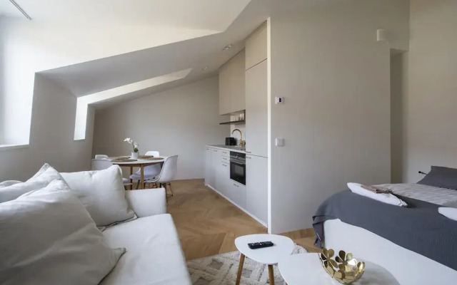 Charming Modern Penthouse in Ullanlinna