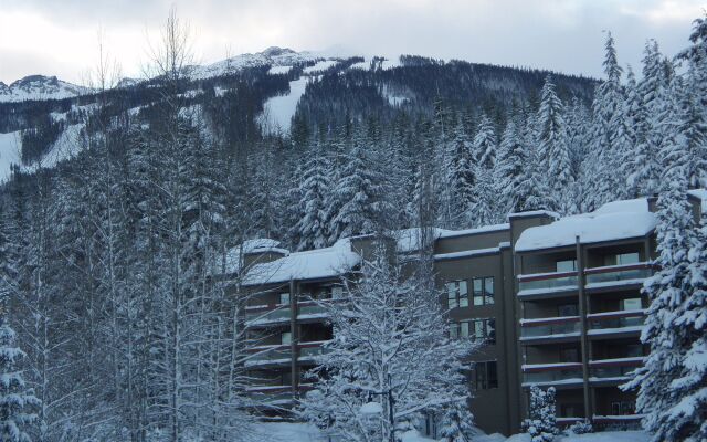 Tantalus Resort Lodge