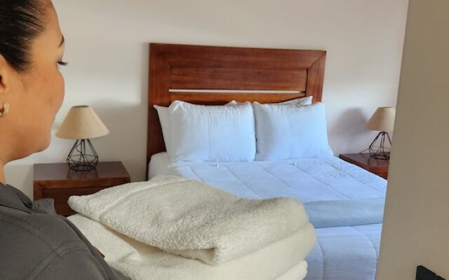 Suites Lomboy & Plaza