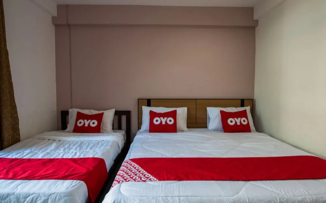 OYO 417 Nest Hotel