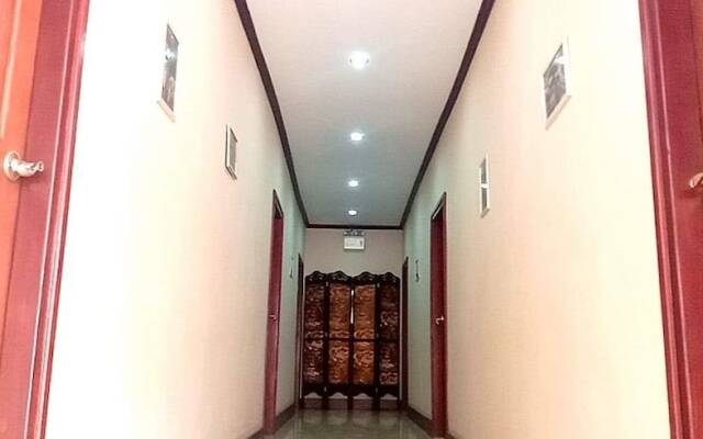 Green Land Hotel