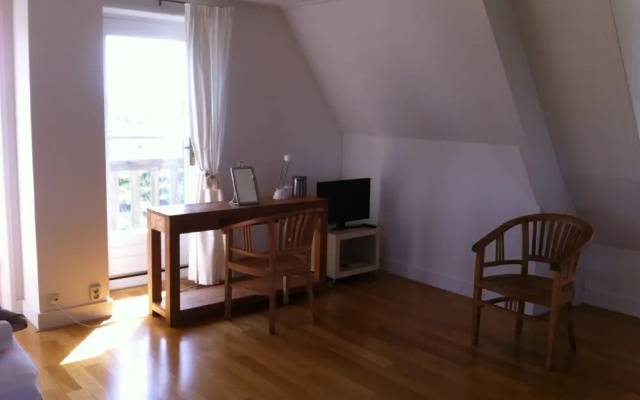 Villa in Midsland Near the Sea