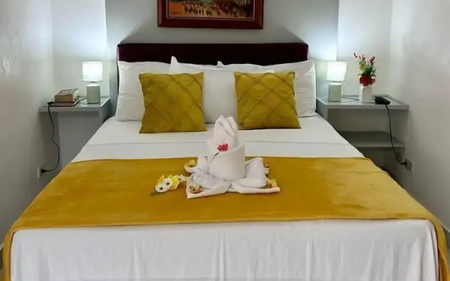 Moonlight Breeze Inn