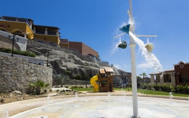 Paradise Family Suite at Cabo San Lucas