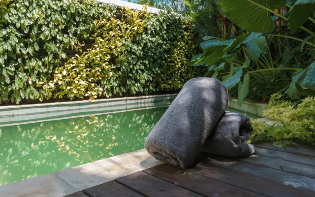 Premier Umalas Villas