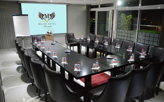 Malak Hotel