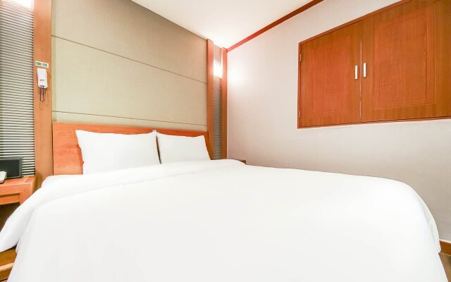 J Hotel Suwon