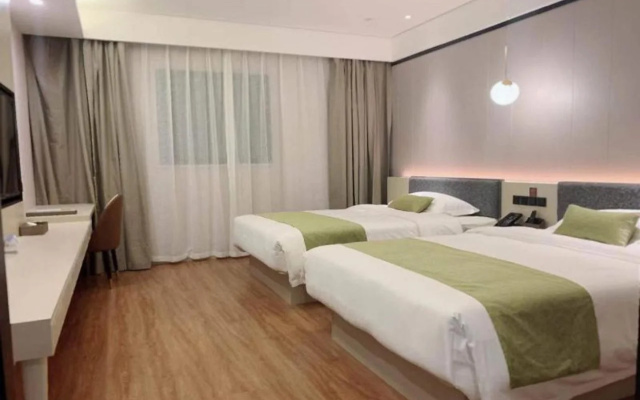 Gya Jiaxing Pinghu City Wuyue Square Shengli Road
