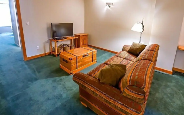 Polar Peak Lodges by Fernie Lodging CO