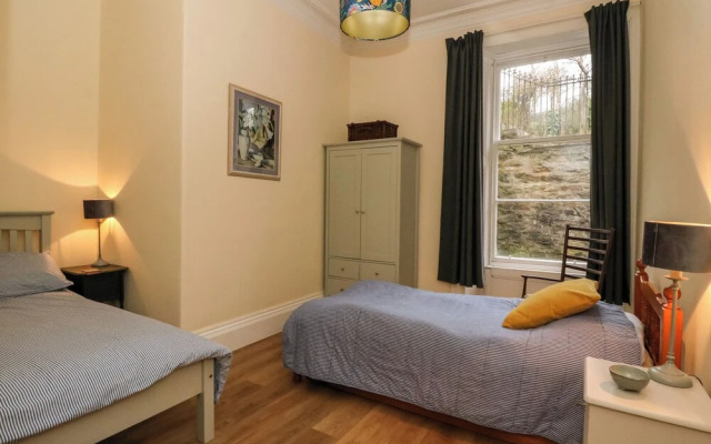 Struan House