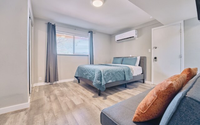 Central Sedona Home with 3 Units