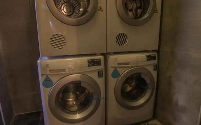 Traveller Bunker Hostel 1