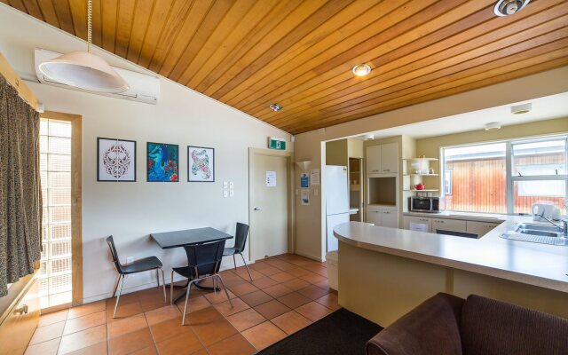 Tahuna Pod Hostel