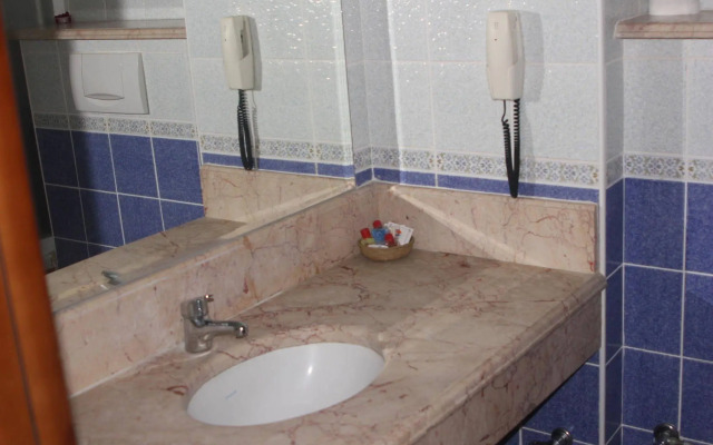 Grand Sahin's Hotel