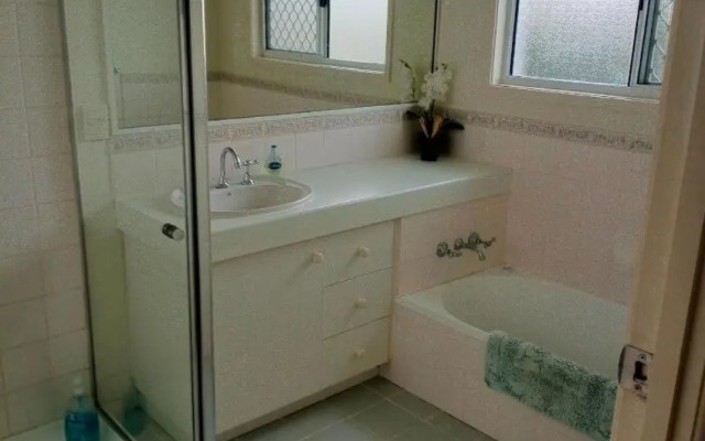 Mudjimba Esplanade Villa