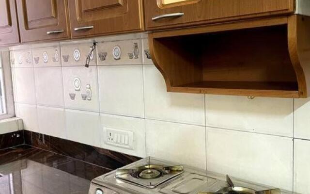 Lovely 4 bedroom condo