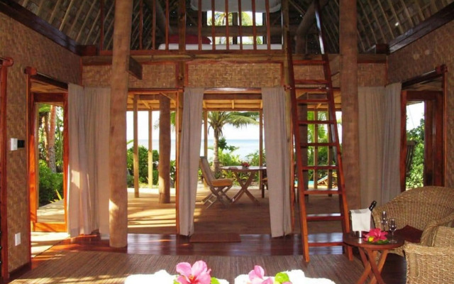 Fafa Island Resort