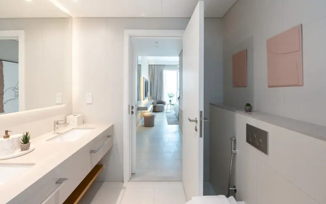 Stylish JBR 3BR M w Beach Access
