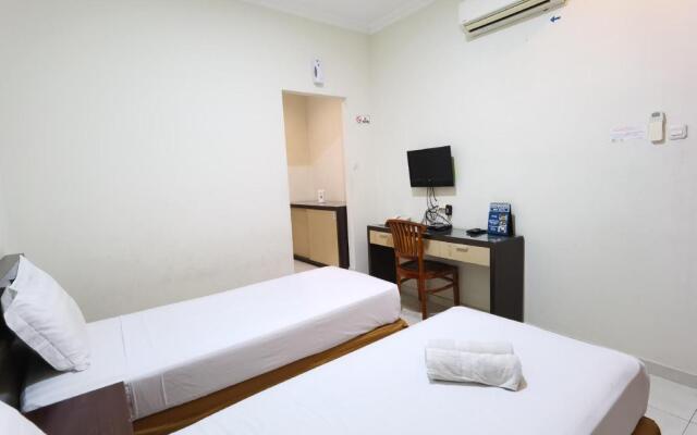 OYO 90007 Hotel Djagalan Raya