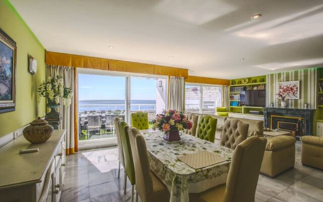 1149 Unique Beachfront Penthouse 400M2 Marbella Center