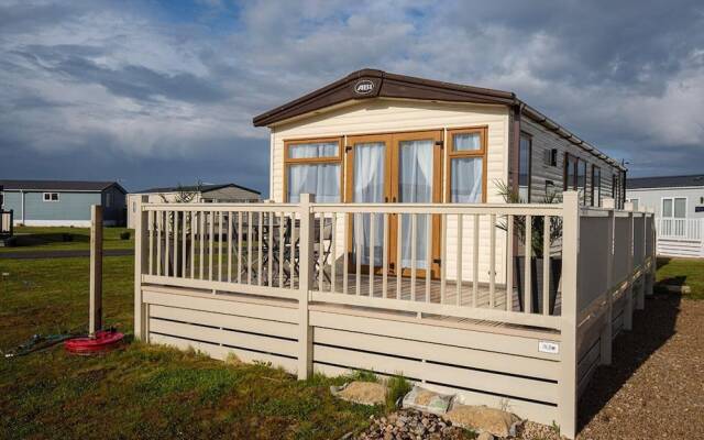 Stunning 2 Bed Chalet in Silversands Lossiemouth