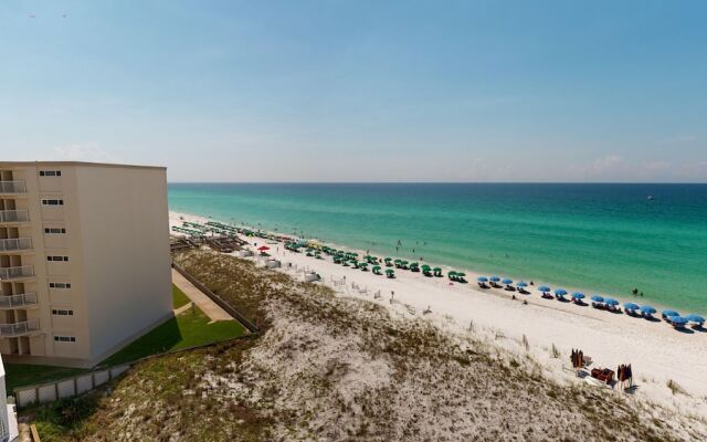 Inlet Reef 605 2 Bedroom Condo by RedAwning