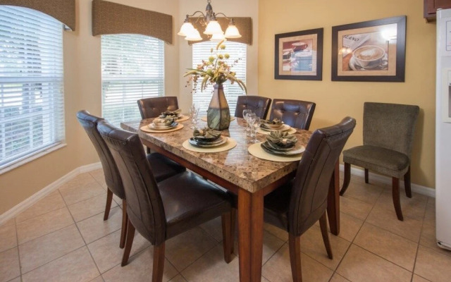 Ken's West Haven Villa