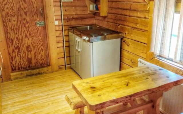 Gillhov   camping and  B&B - Hostel